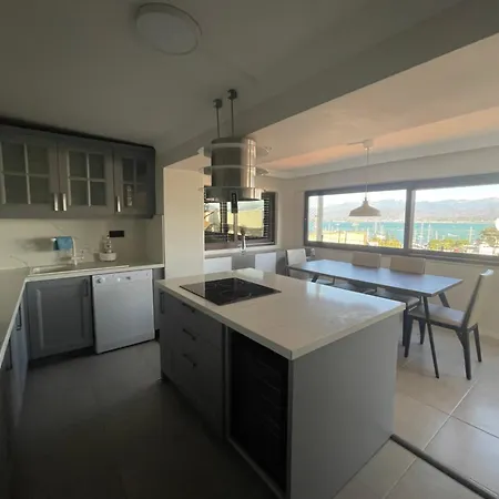 Deniz Manzarali Lägenhet Fethiye