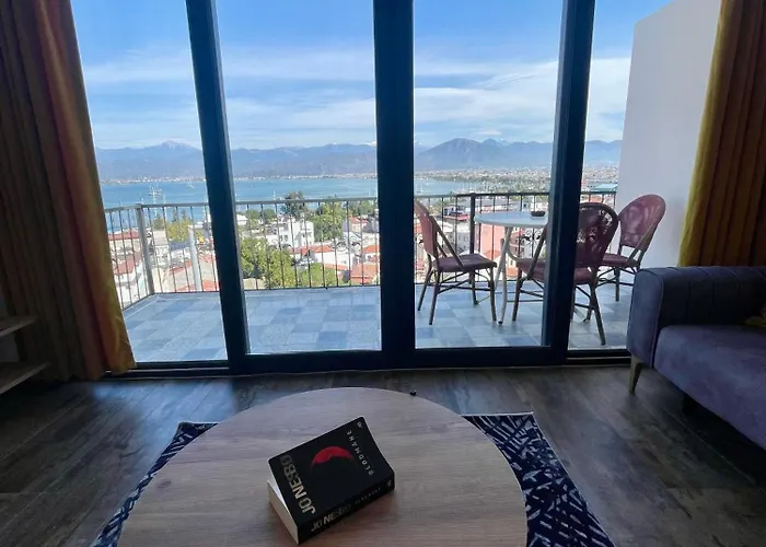 아파트 Deniz Manzarali 페티예