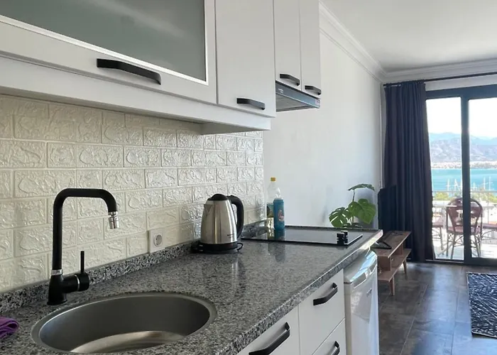 Deniz Manzarali 페티예