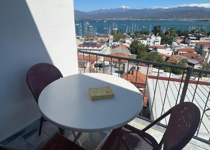 Deniz Manzarali * 페티예